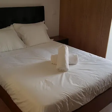 Гостевой дом Downtown Boutique Studio And Suites Лиссабон