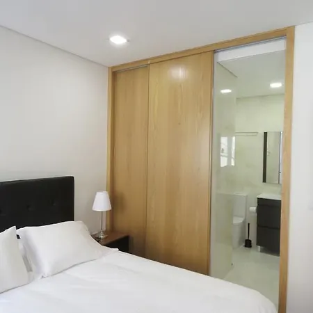 Гостевой дом Downtown Boutique Studio And Suites